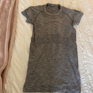 lululemon athletic shirt